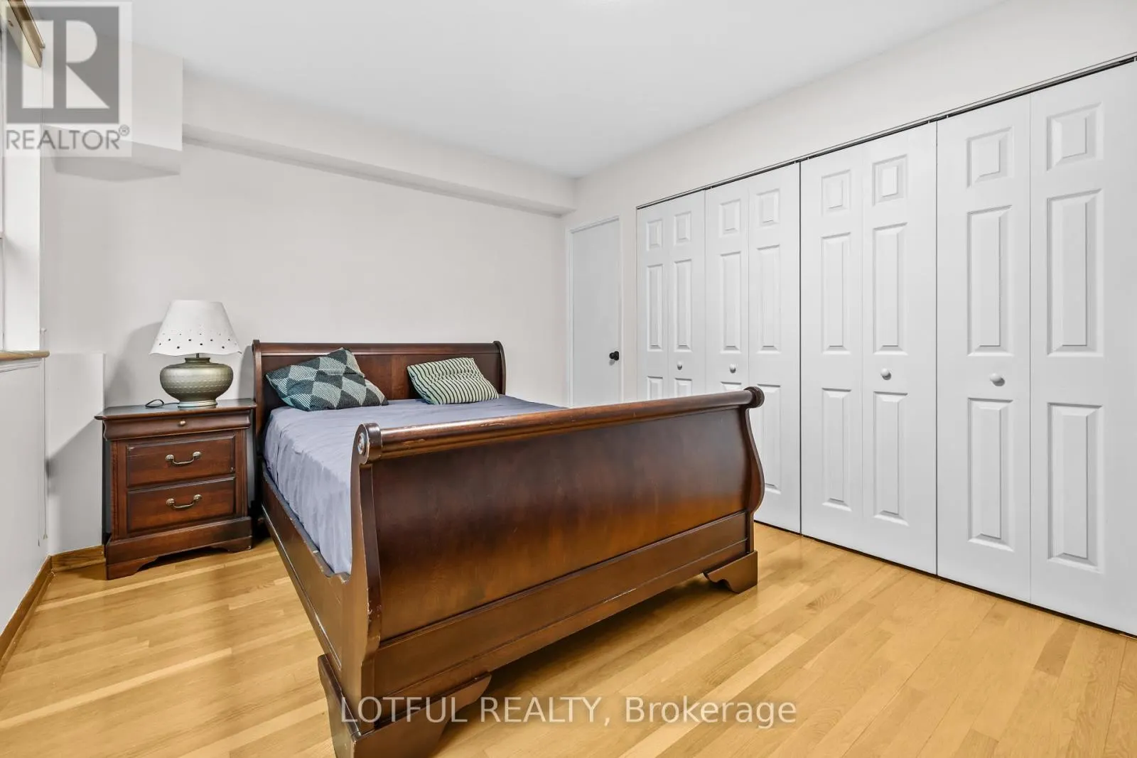 104 - 555 BRITTANY DRIVE