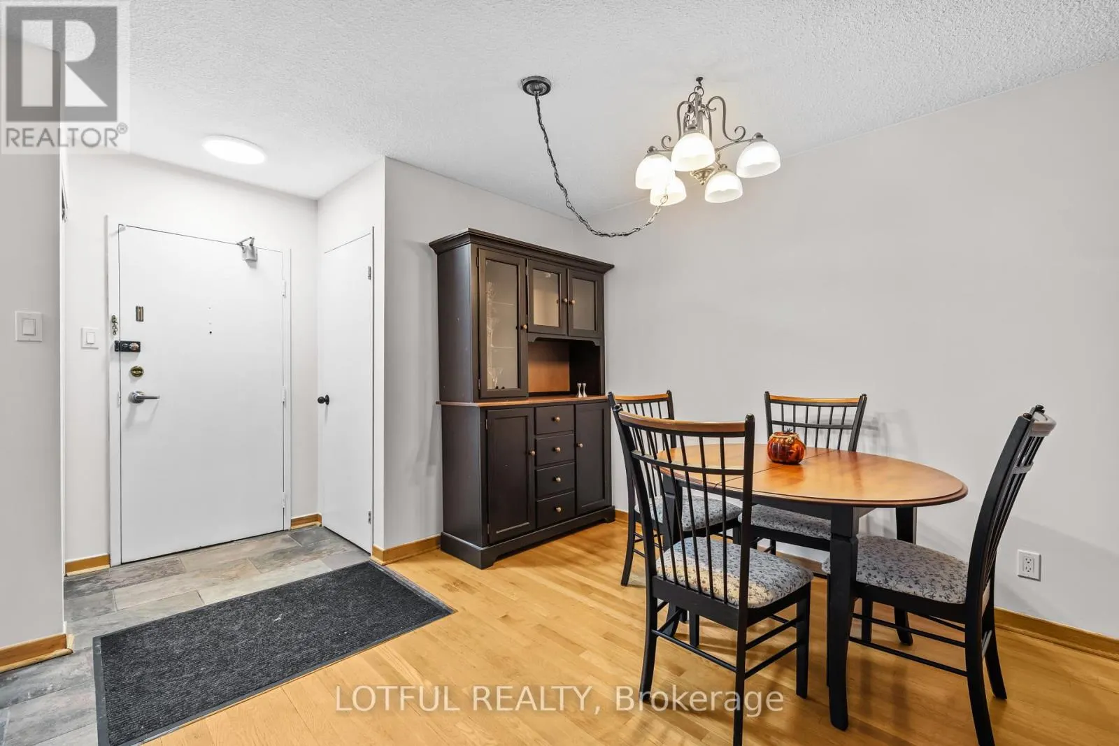 104 - 555 BRITTANY DRIVE