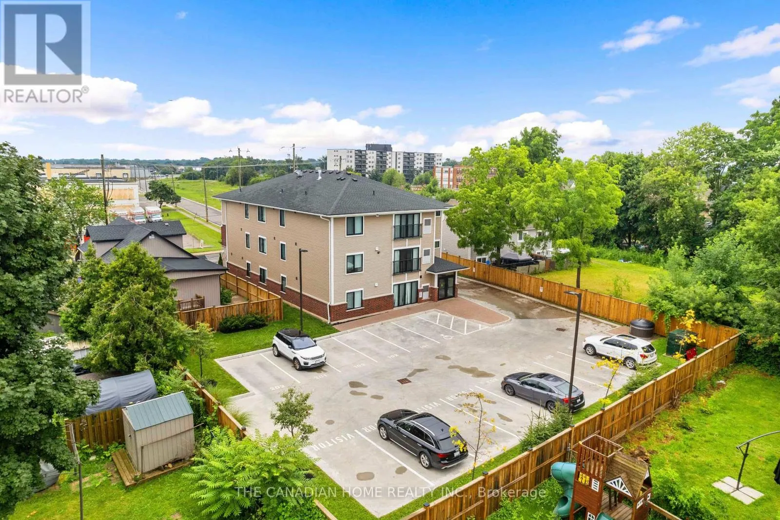 103 - 63 VINE STREET S