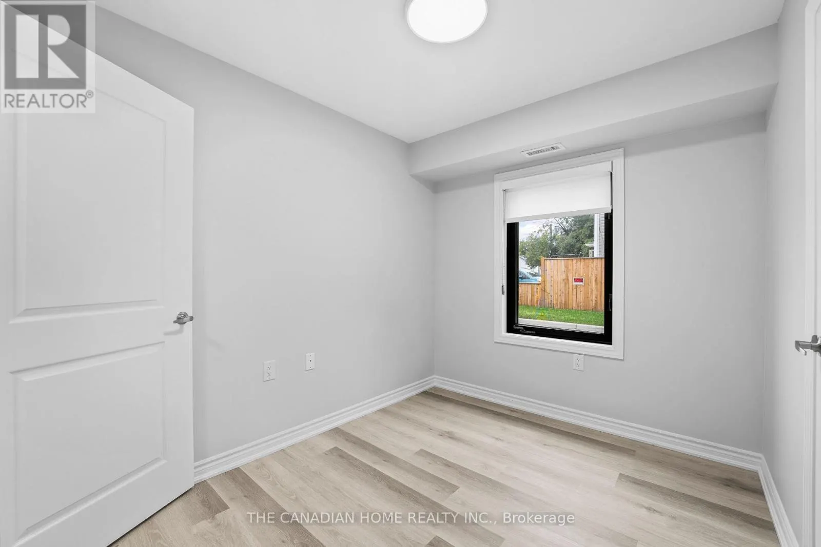 103 - 63 VINE STREET S