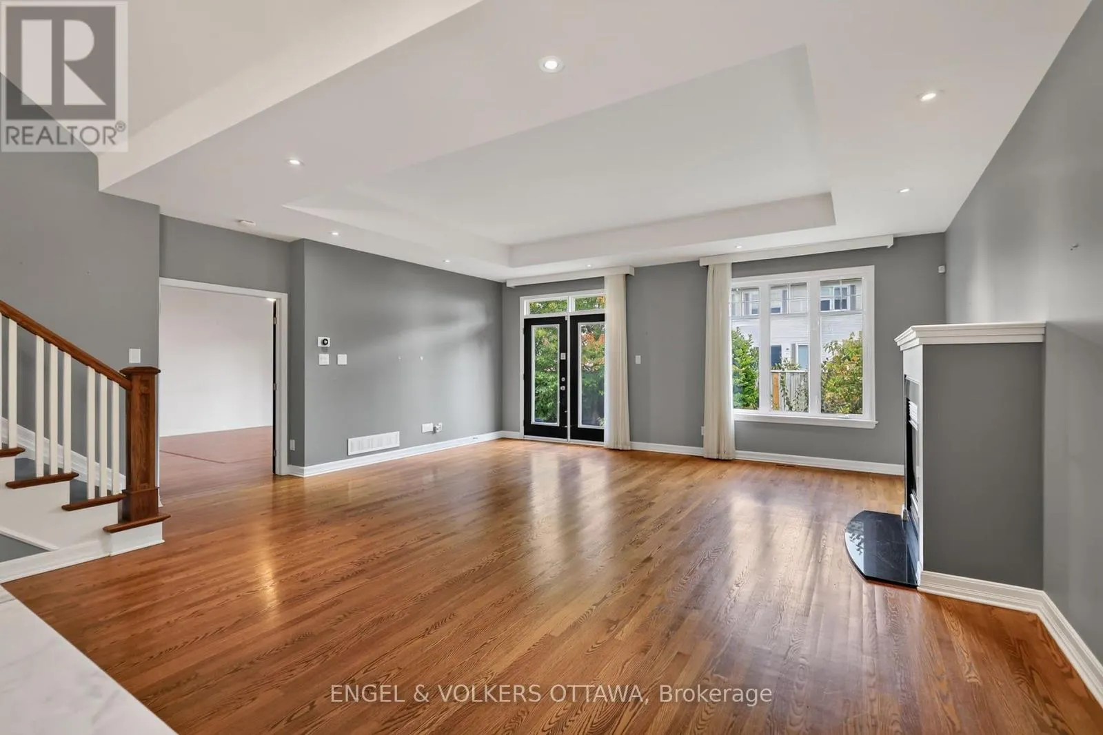 547 KILBIRNIE DRIVE