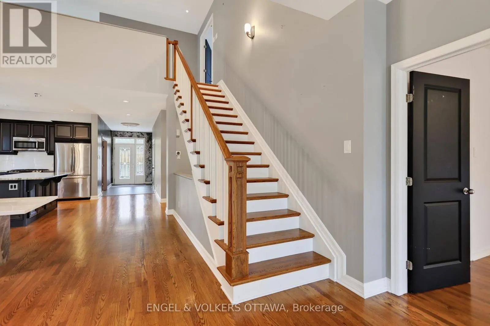 547 KILBIRNIE DRIVE