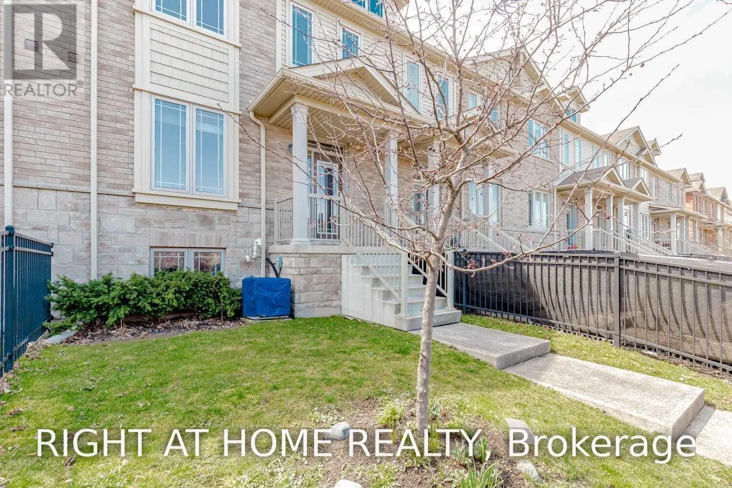 11 - 6 CHESTNUT DRIVE