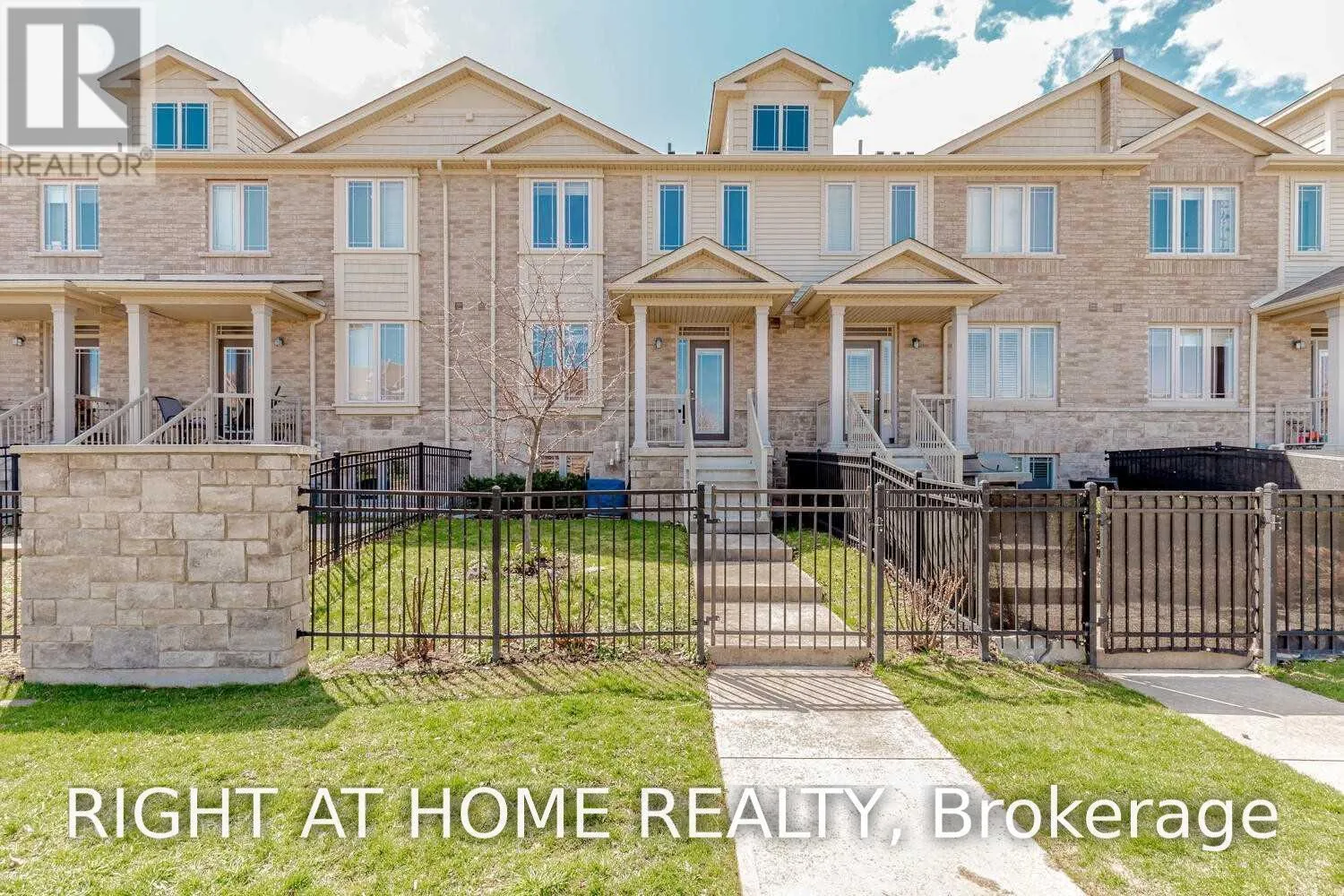 11 - 6 CHESTNUT DRIVE