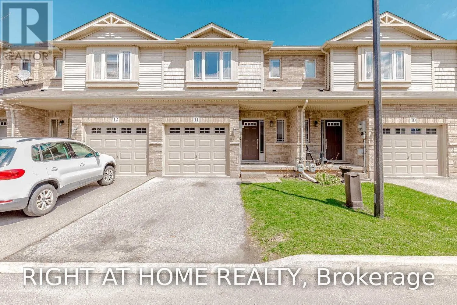 11 - 6 CHESTNUT DRIVE