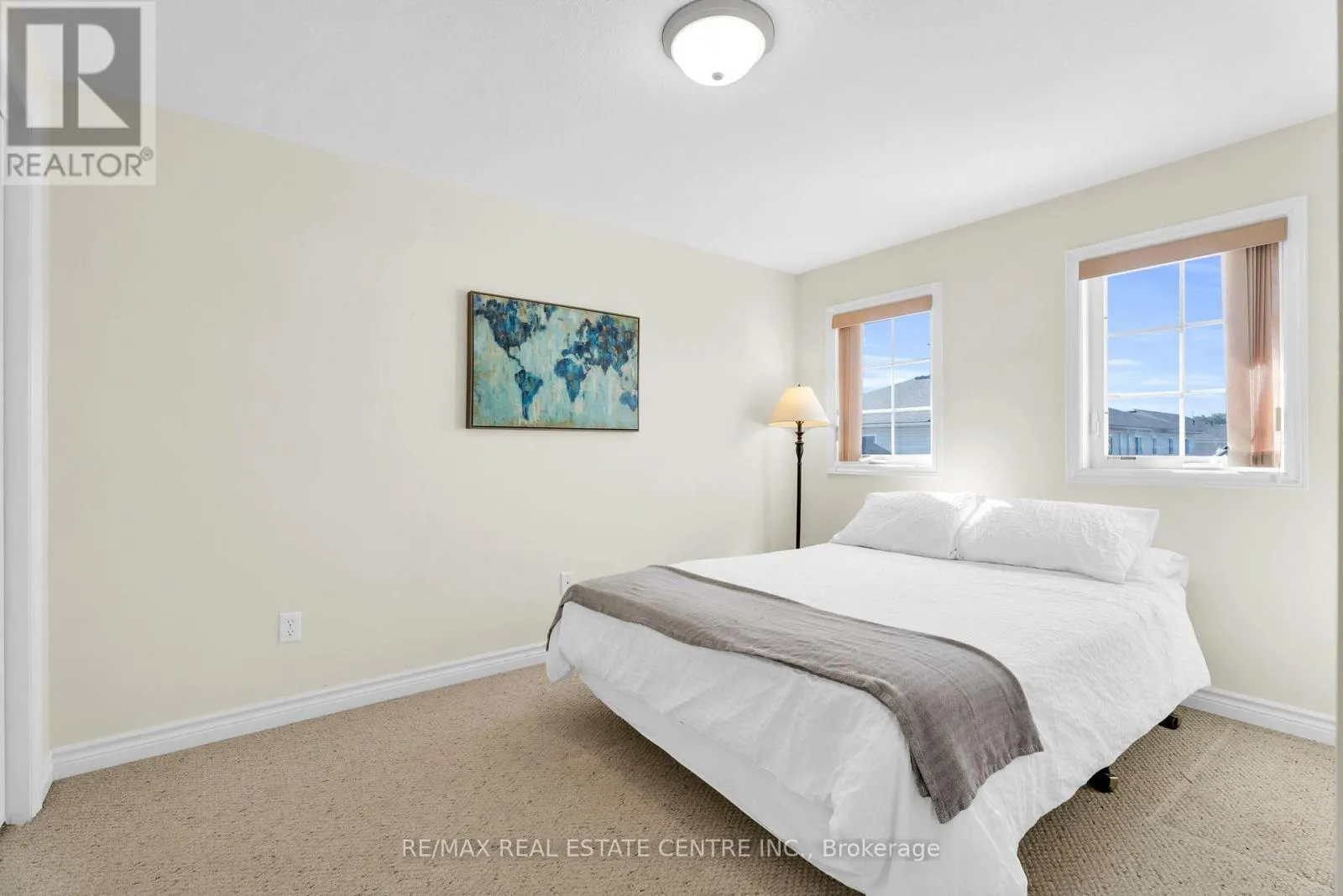 11 - 20 SHACKLETON DRIVE