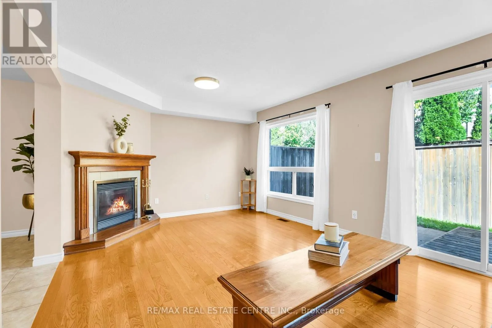 11 - 20 SHACKLETON DRIVE