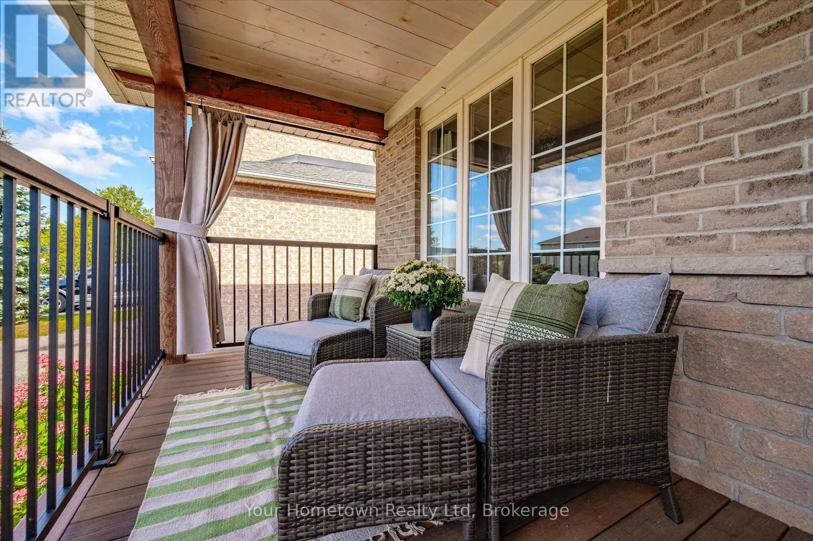 45 PEGLAR CRESCENT