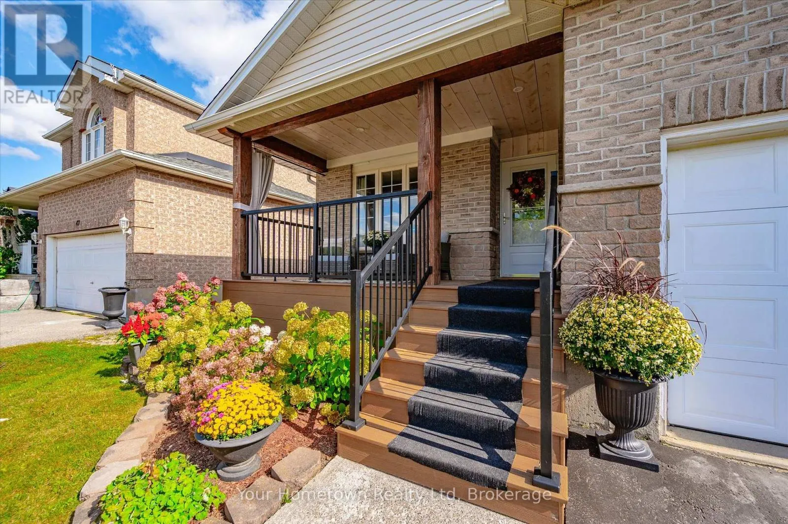 45 PEGLAR CRESCENT