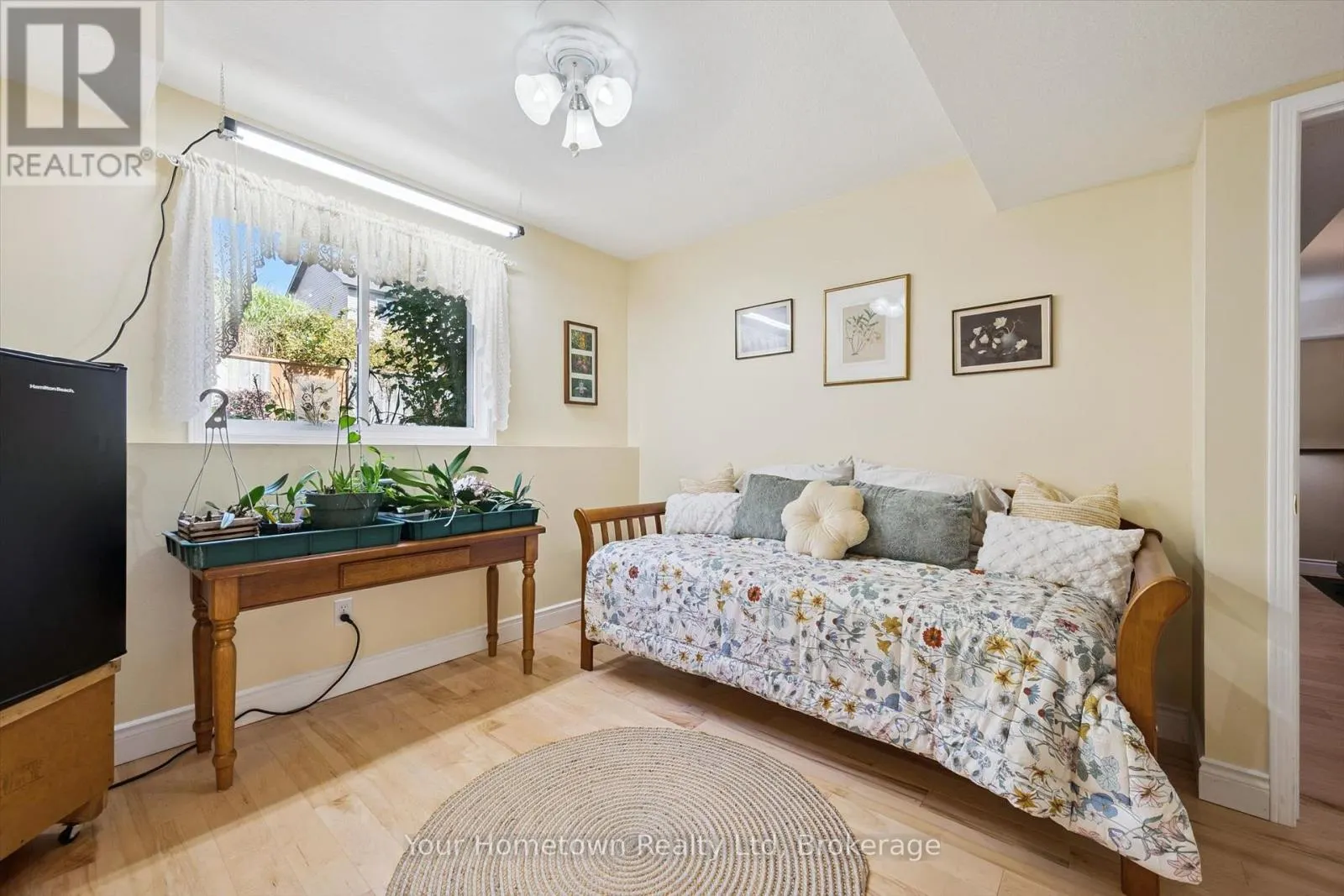 45 PEGLAR CRESCENT