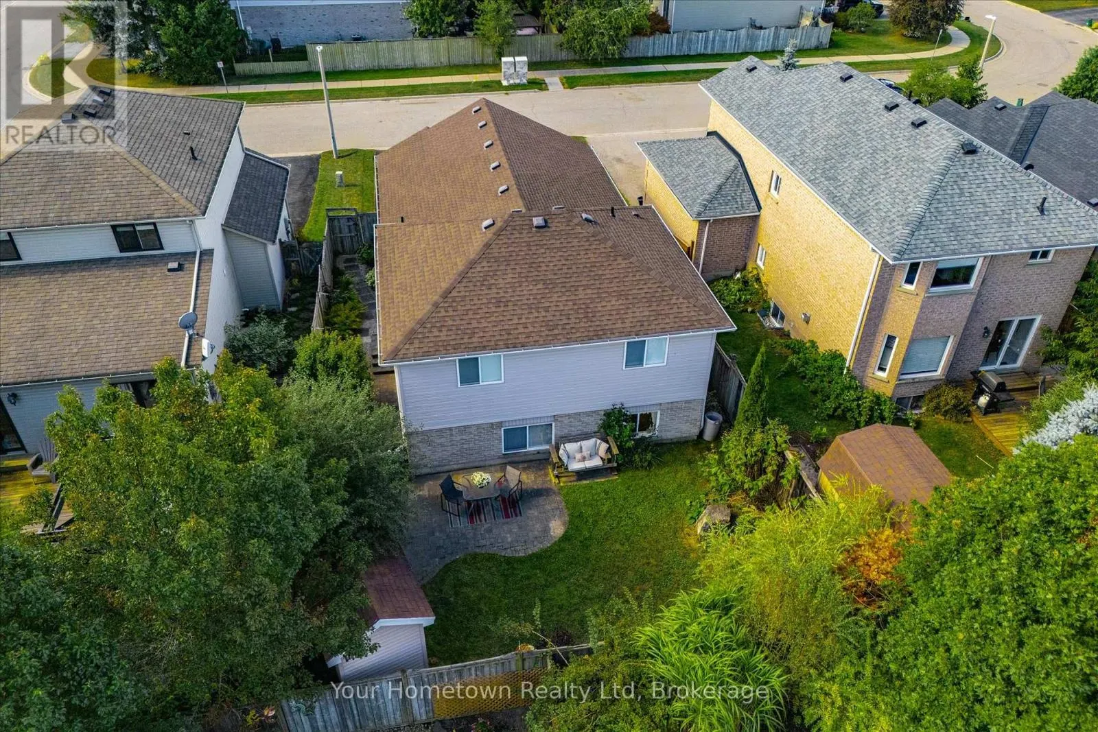 45 PEGLAR CRESCENT