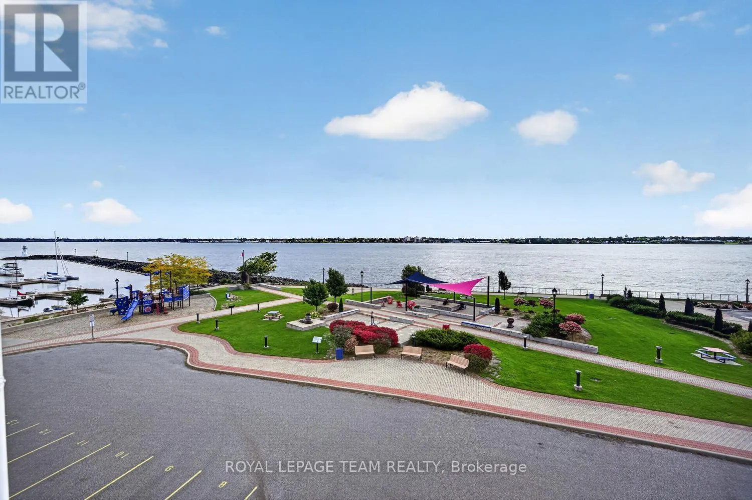 205 - 175 WATER STREET W