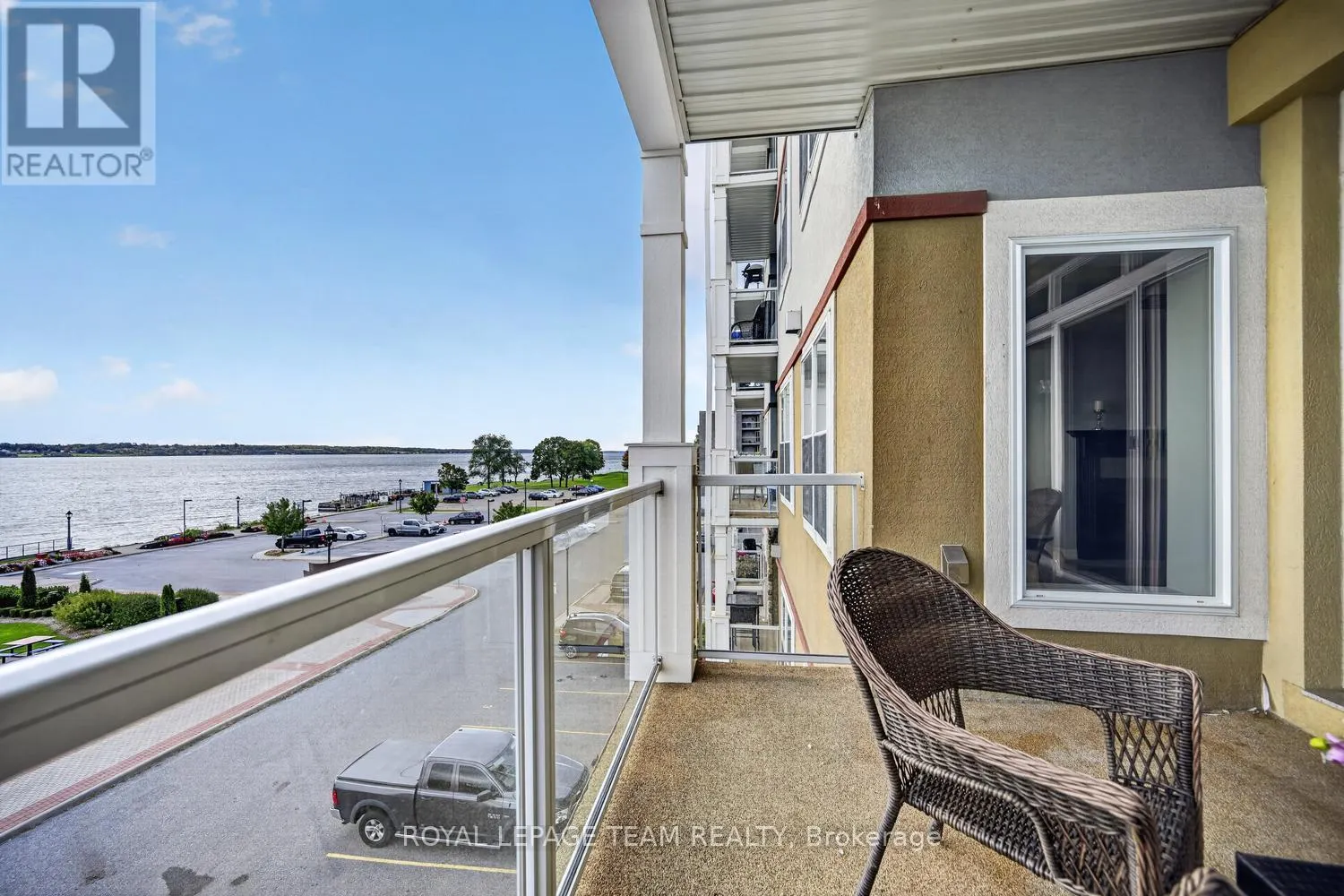 205 - 175 WATER STREET W