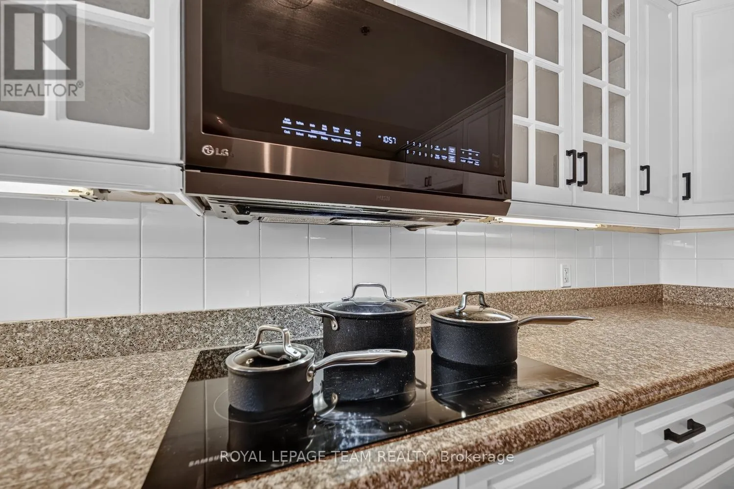 205 - 175 WATER STREET W