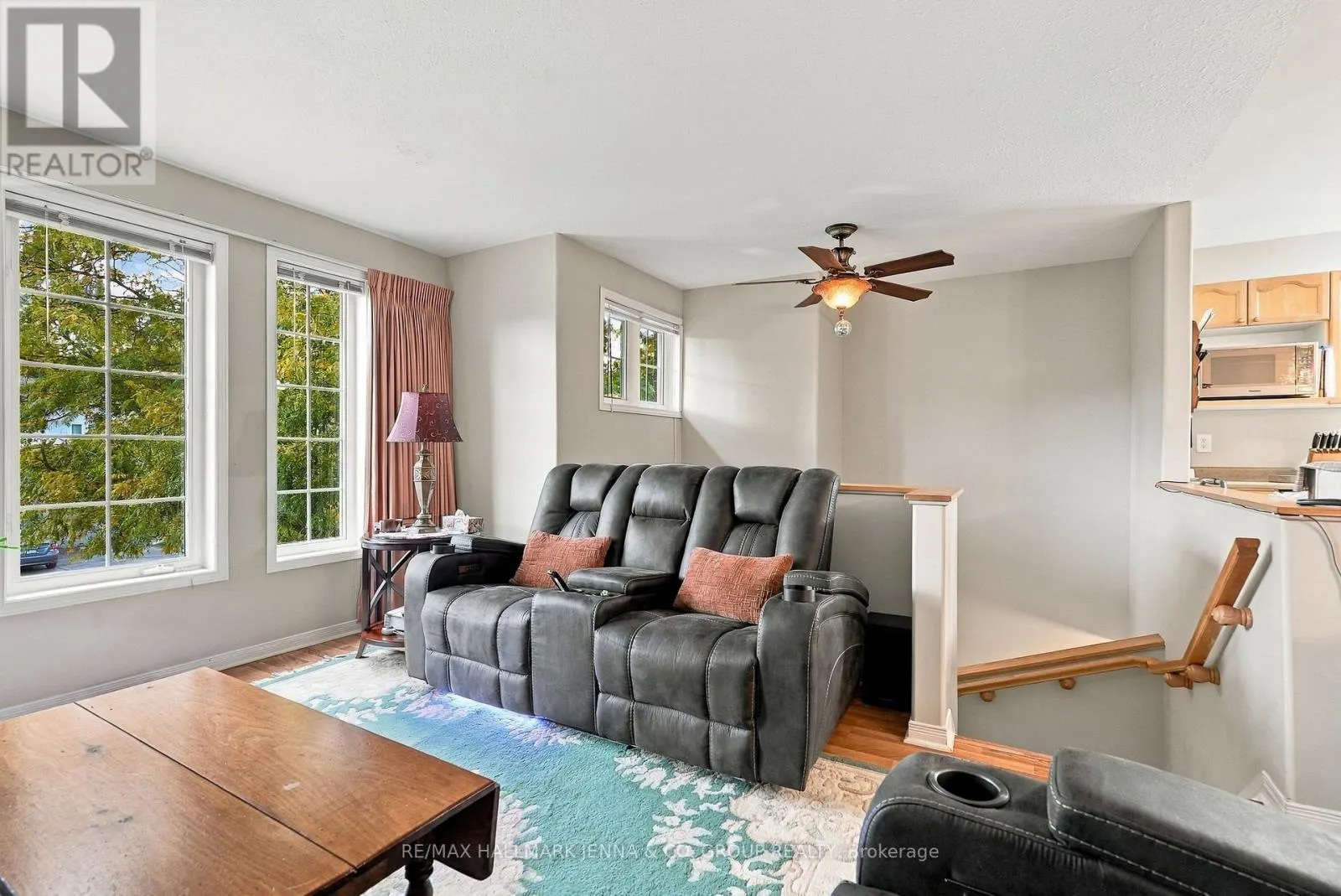 64 WHALINGS CIRCLE