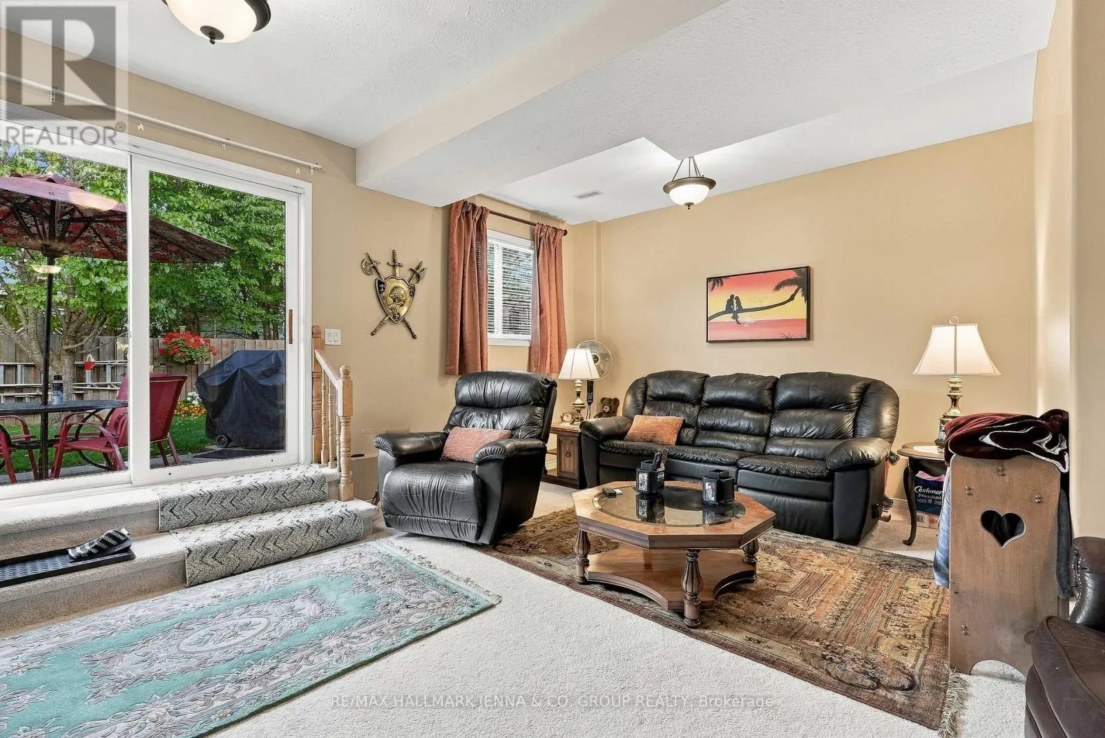 64 WHALINGS CIRCLE