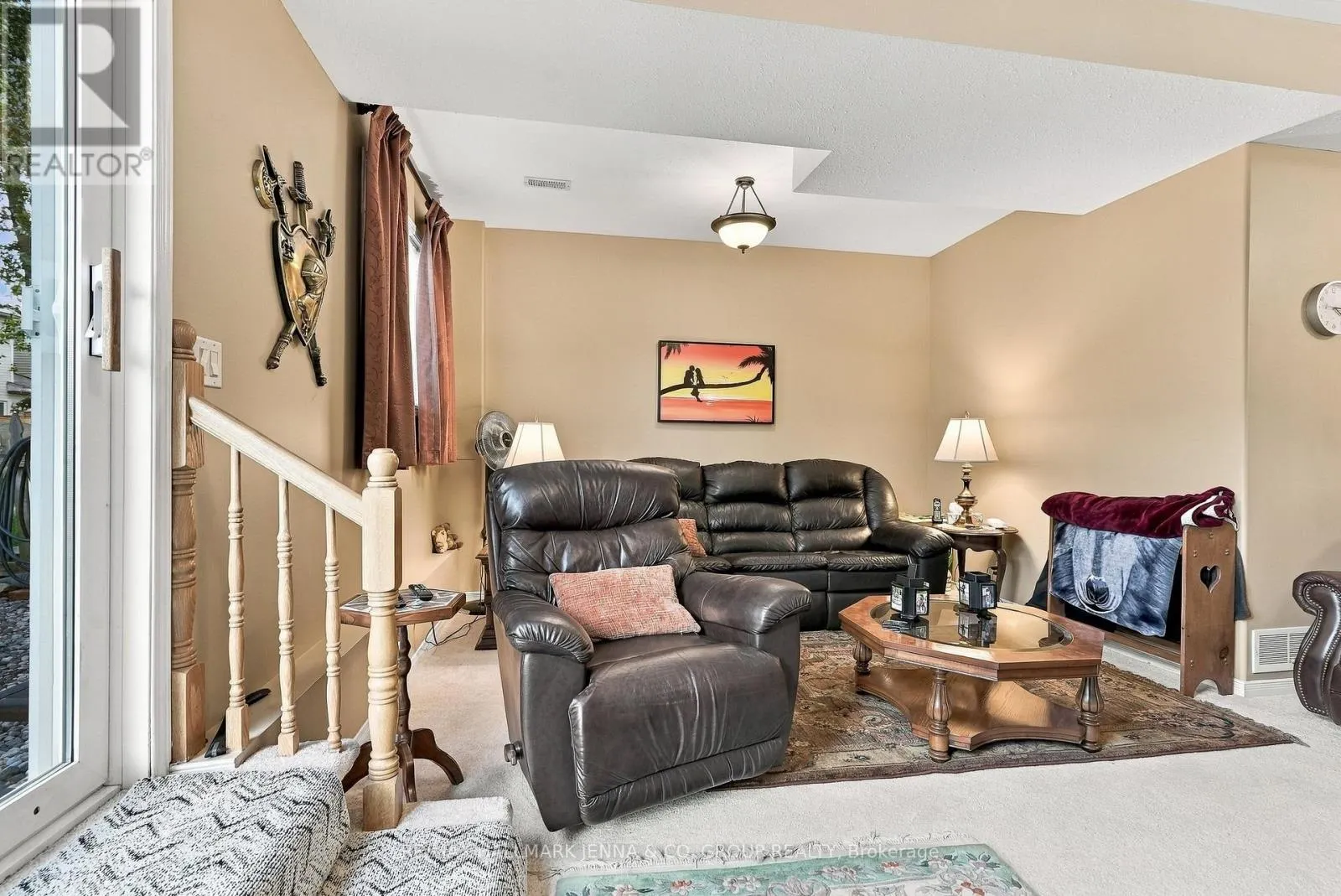 64 WHALINGS CIRCLE