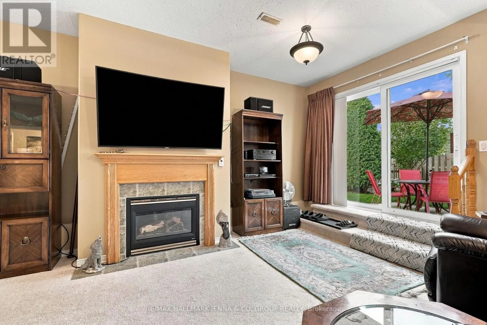64 WHALINGS CIRCLE