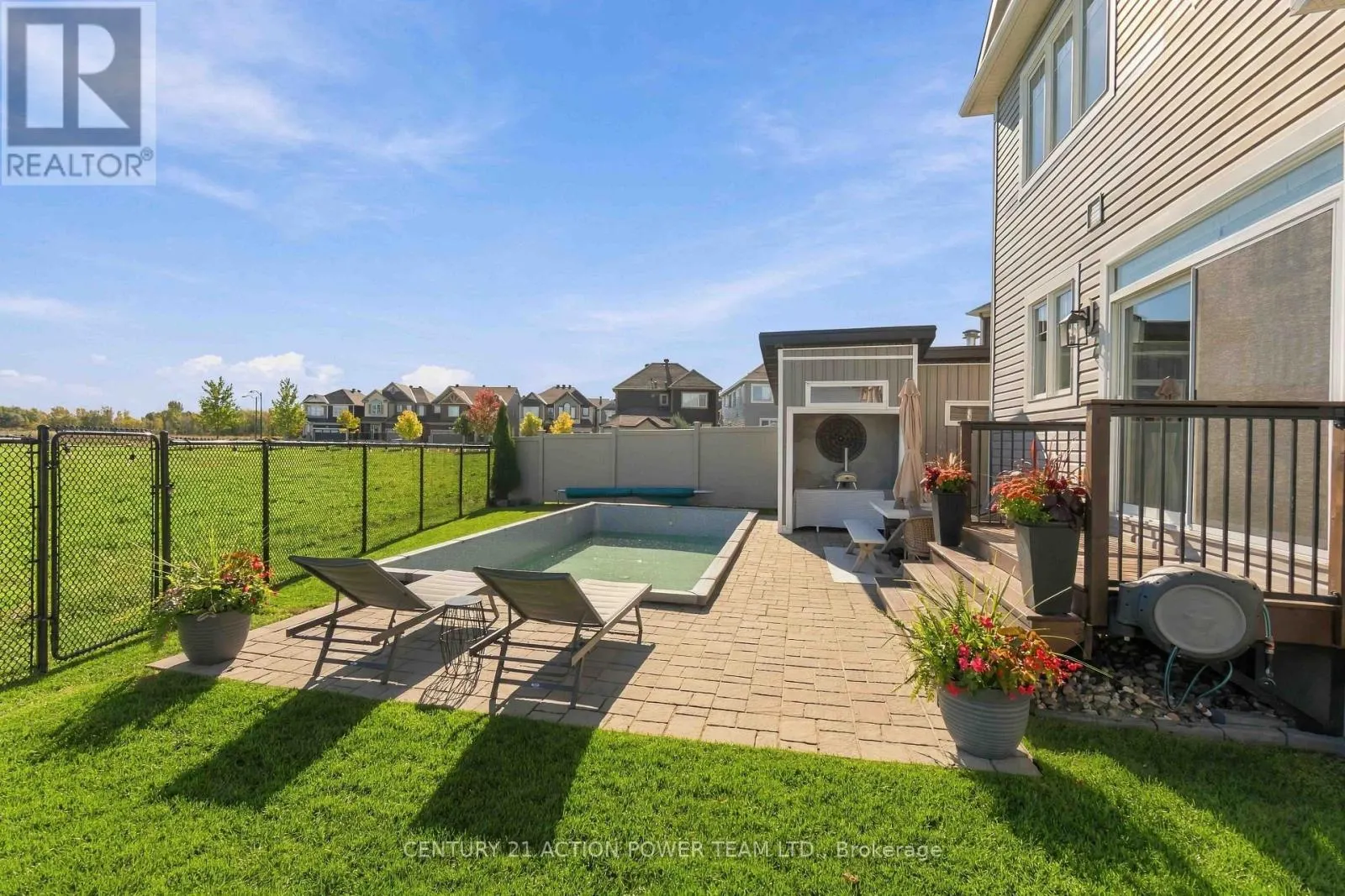 156 BARTONIA CIRCLE