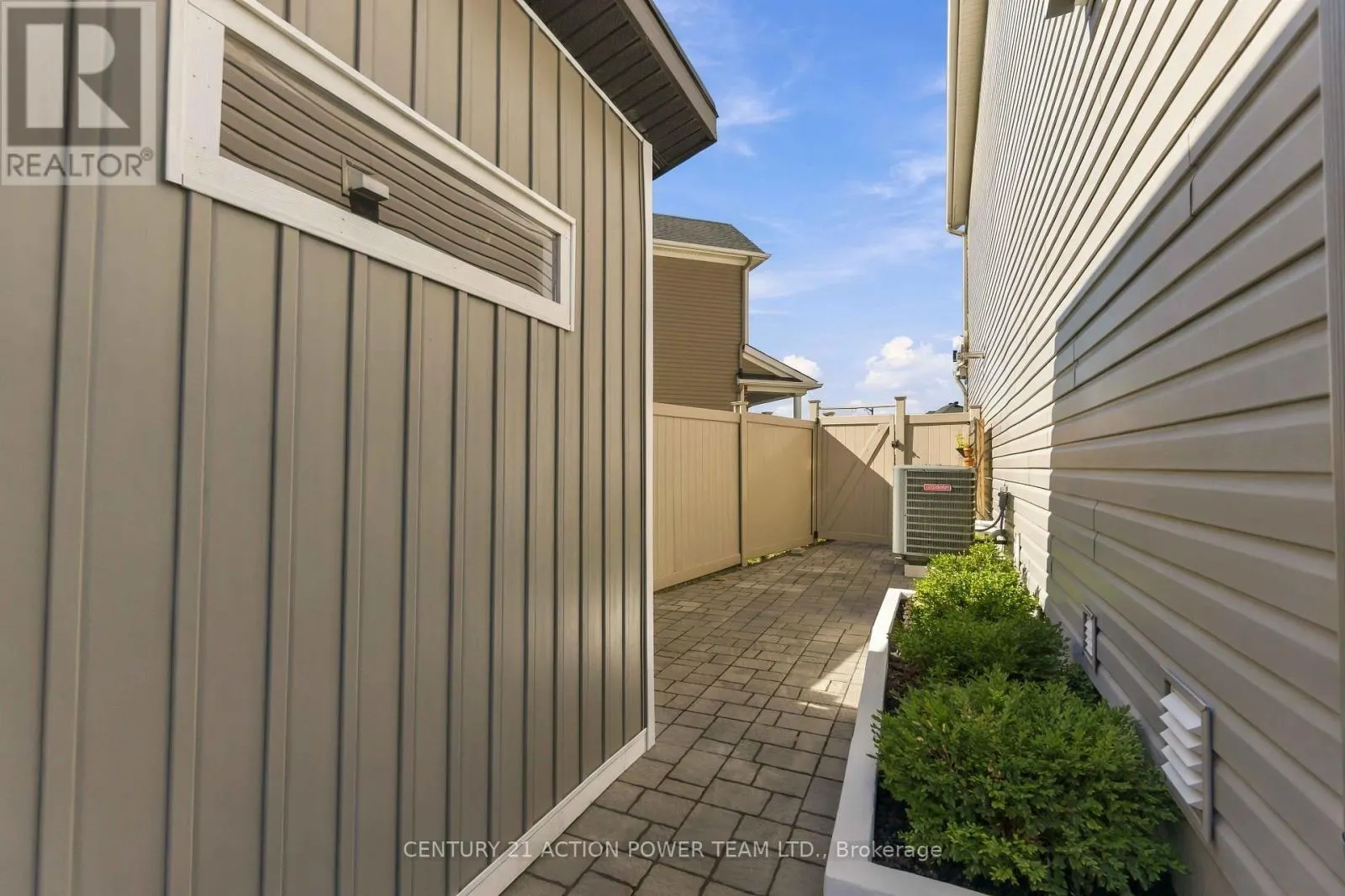 156 BARTONIA CIRCLE