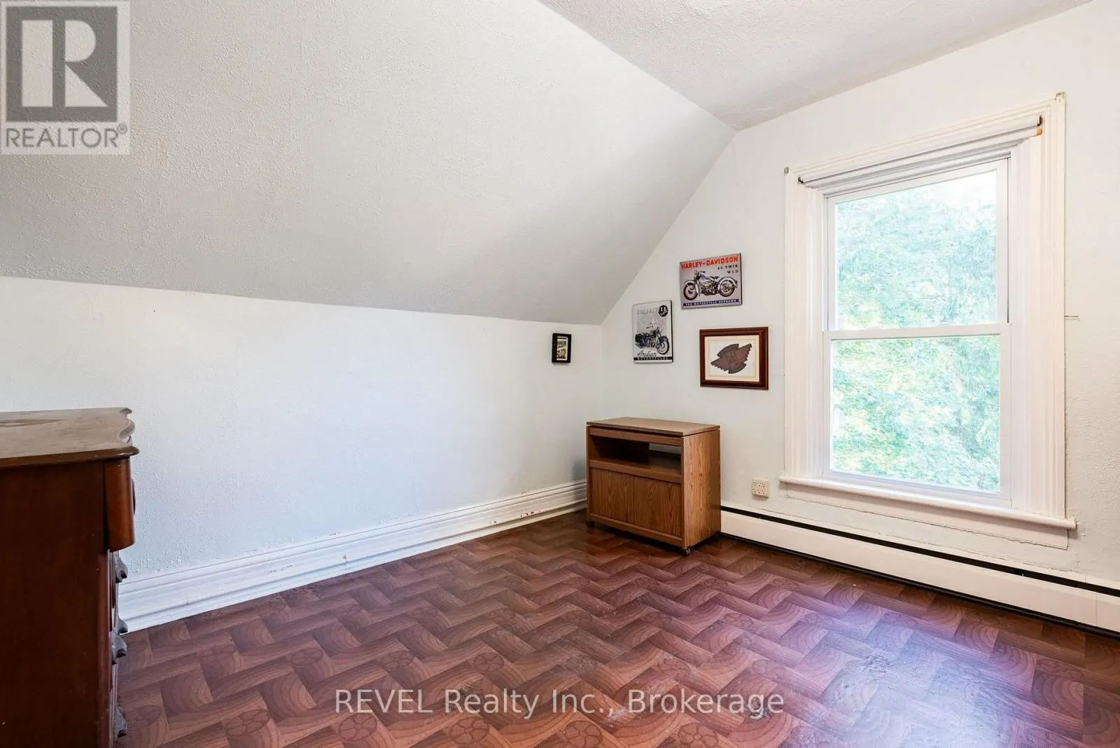 1629 GREGORY ROAD