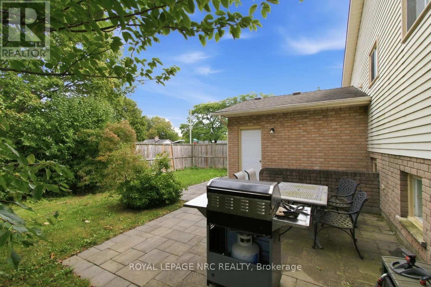32 CRESTCOMBE ROAD