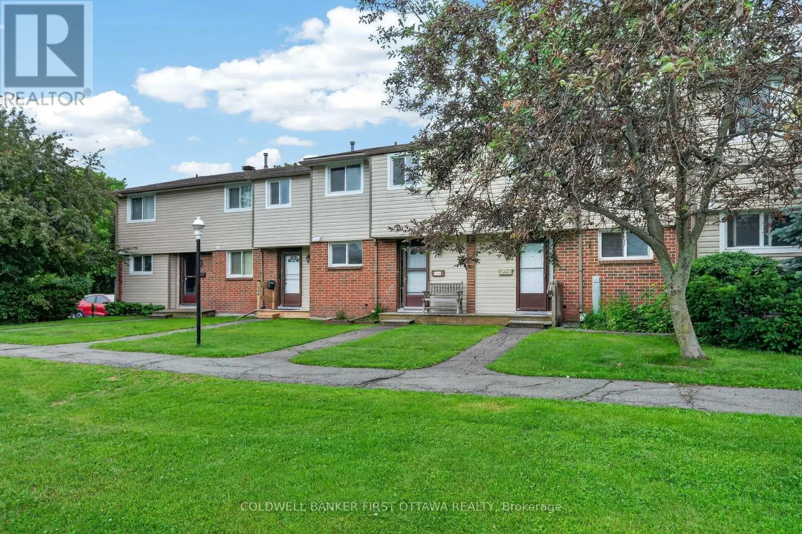 98 - 1444 PALMERSTON DRIVE