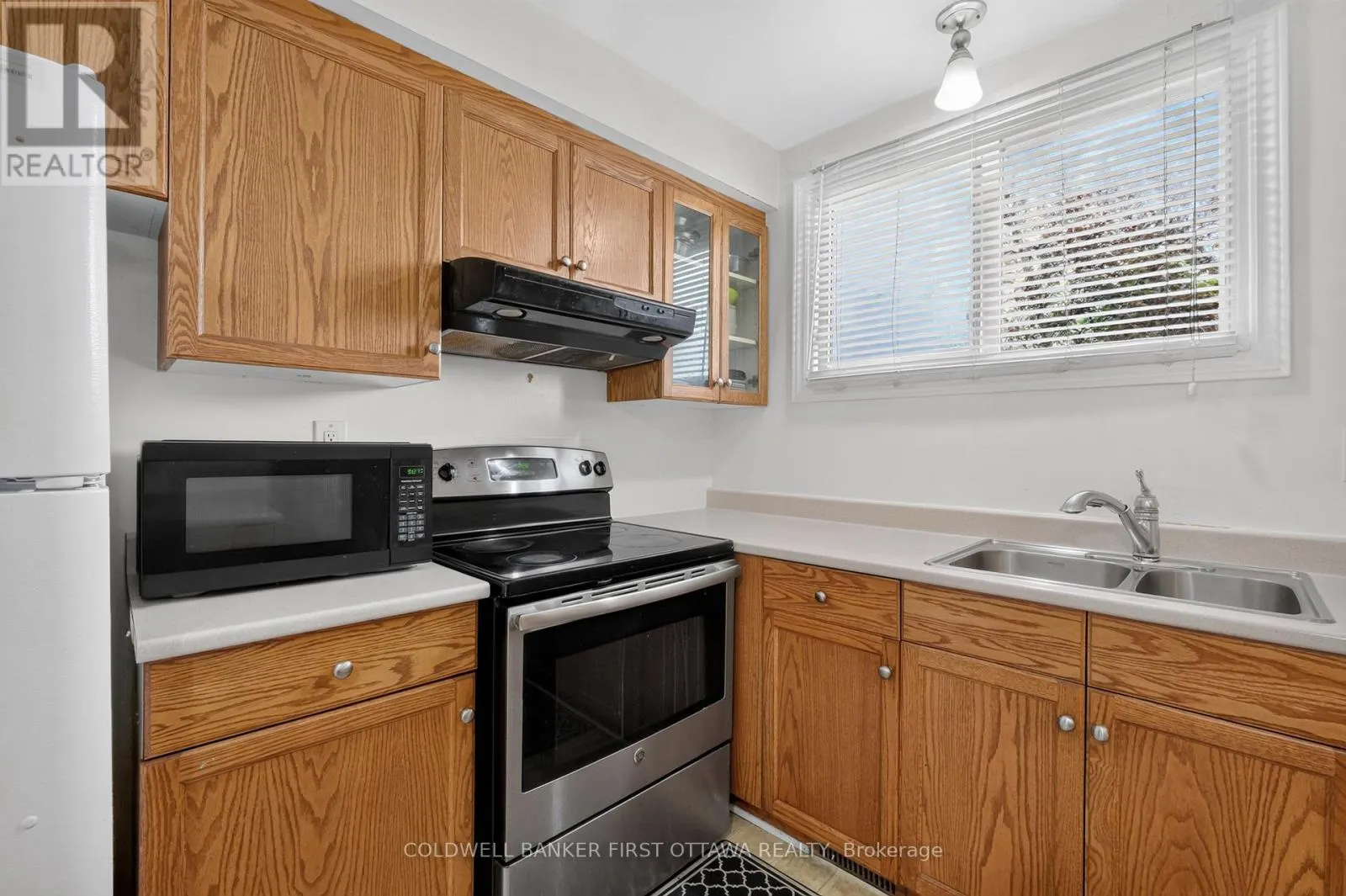 98 - 1444 PALMERSTON DRIVE
