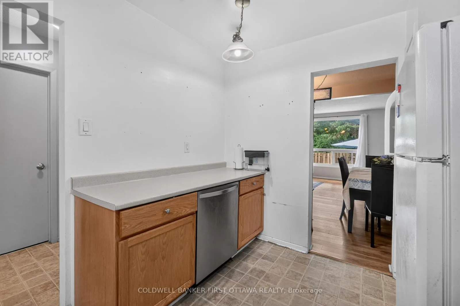 98 - 1444 PALMERSTON DRIVE