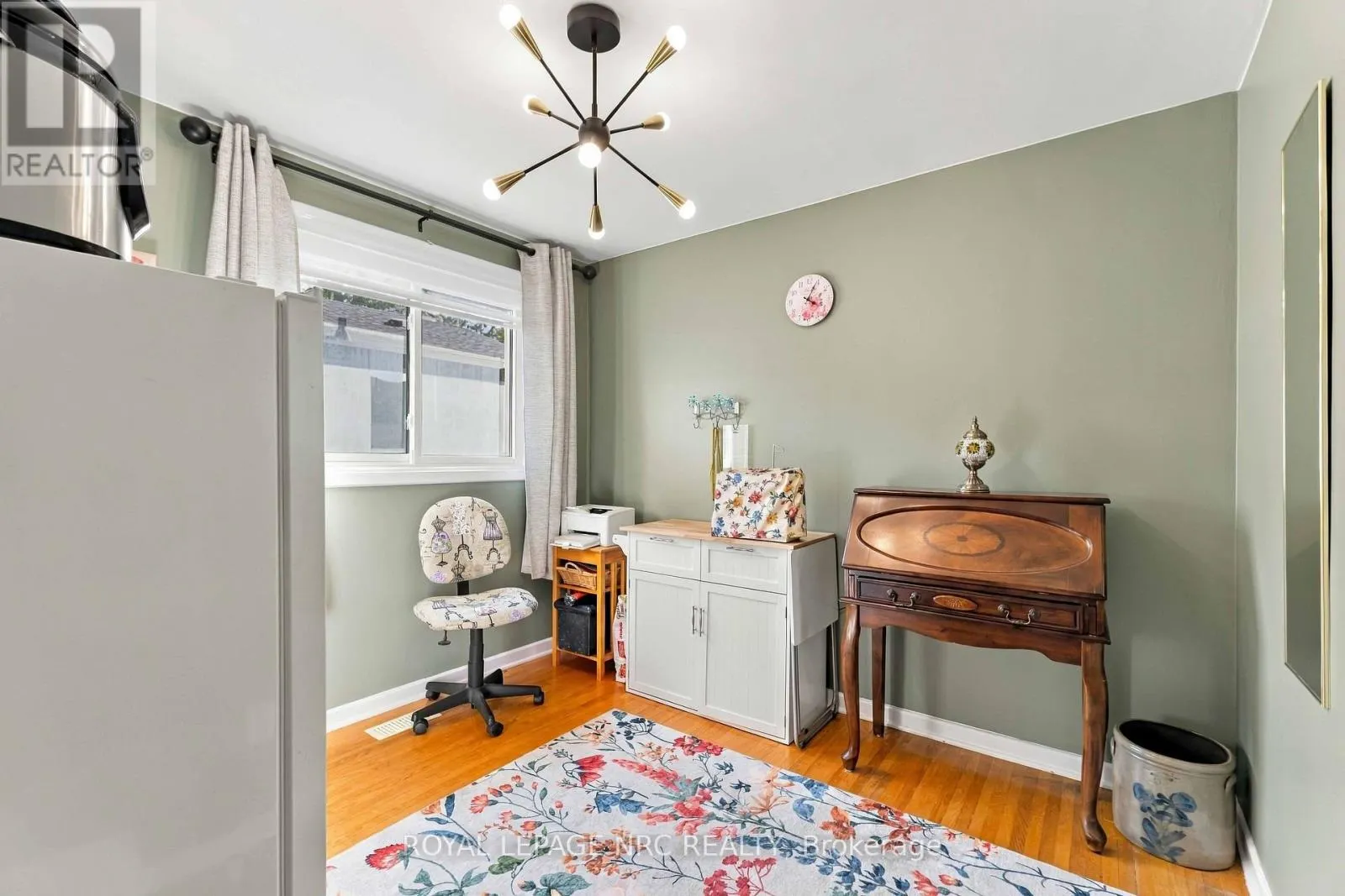 52 NORTHHAVEN ROAD