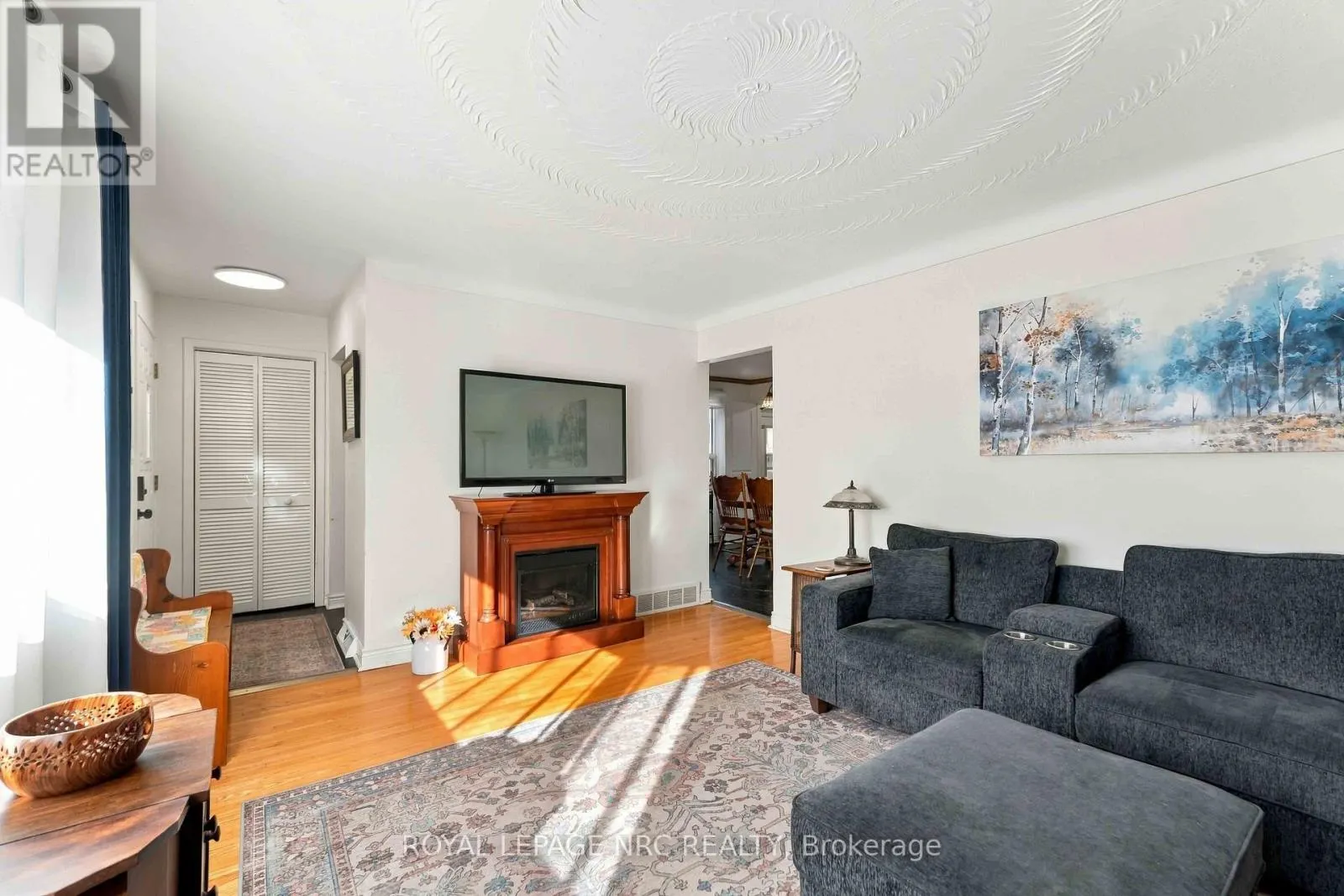 52 NORTHHAVEN ROAD