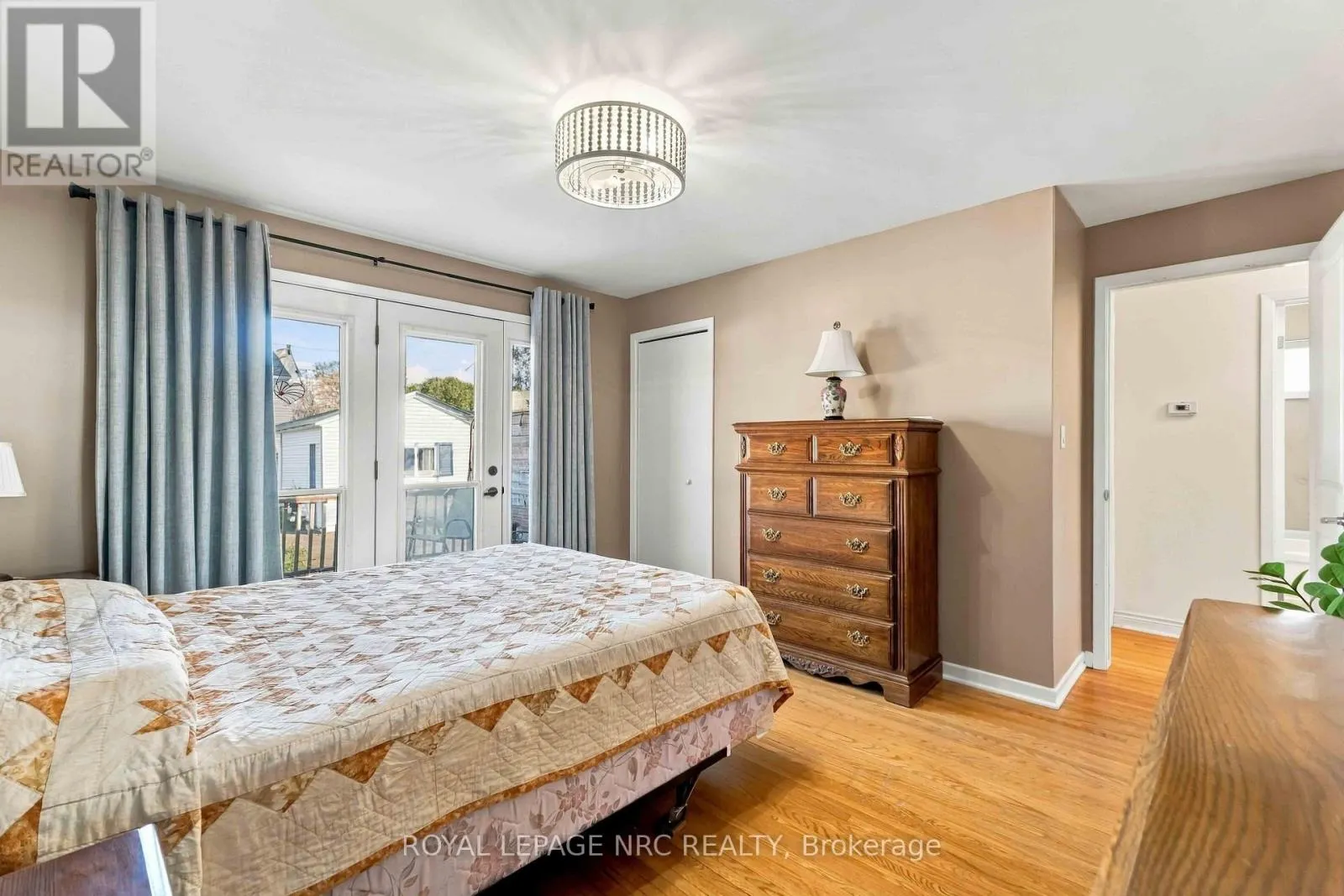 52 NORTHHAVEN ROAD