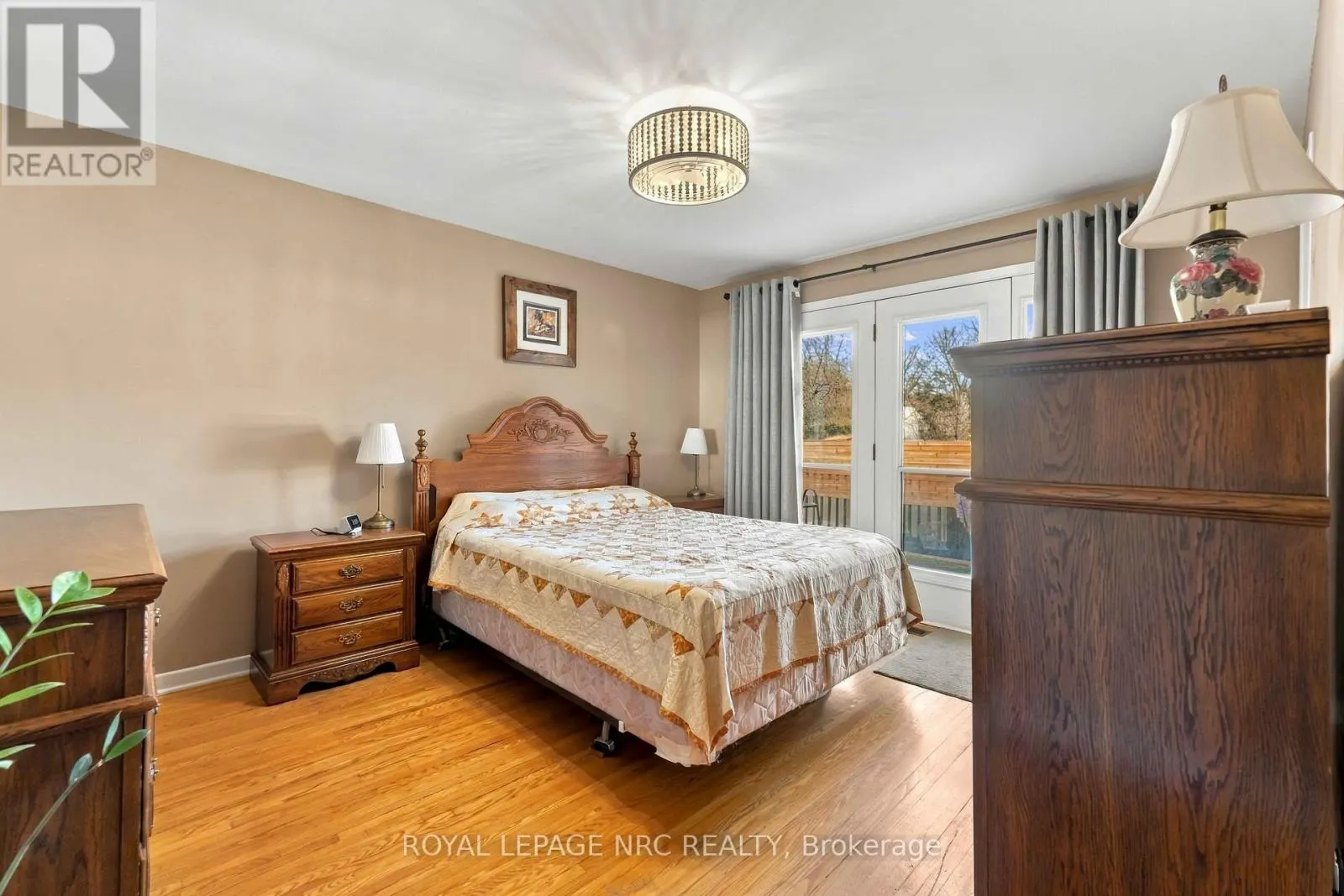 52 NORTHHAVEN ROAD