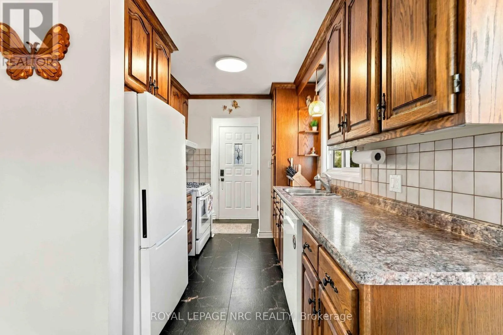 52 NORTHHAVEN ROAD