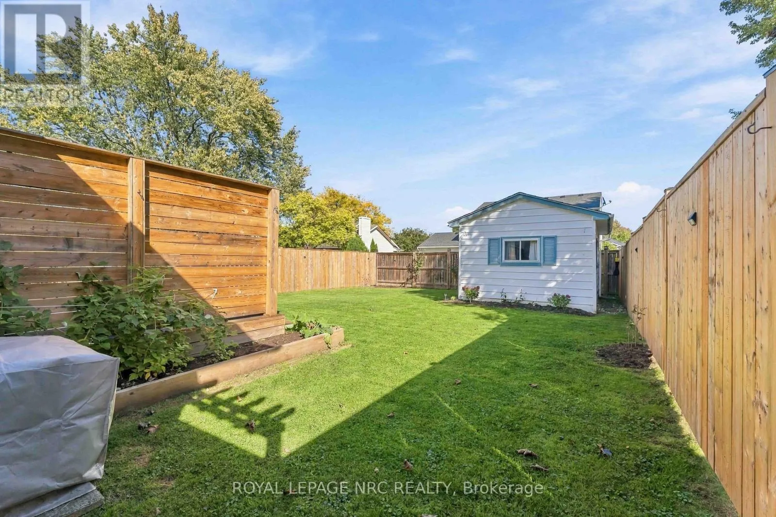 52 NORTHHAVEN ROAD