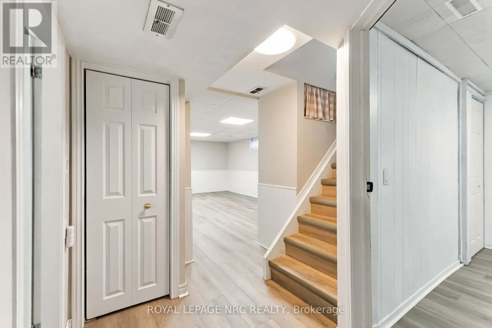 52 NORTHHAVEN ROAD