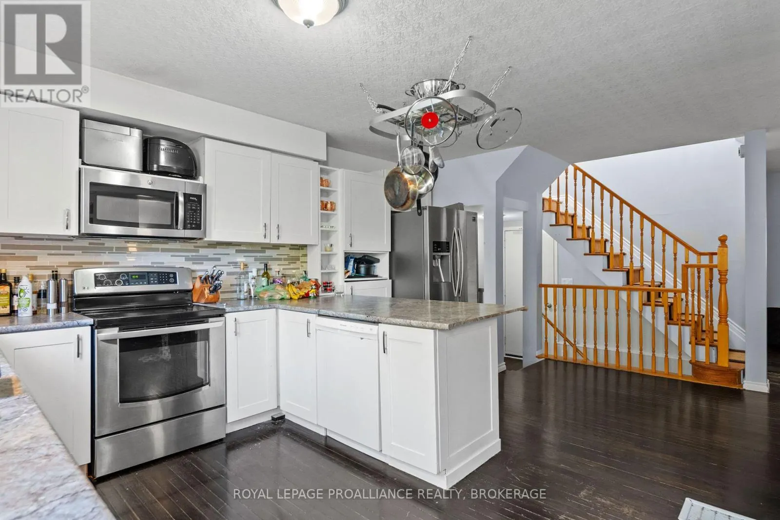 392 DAVIS DRIVE