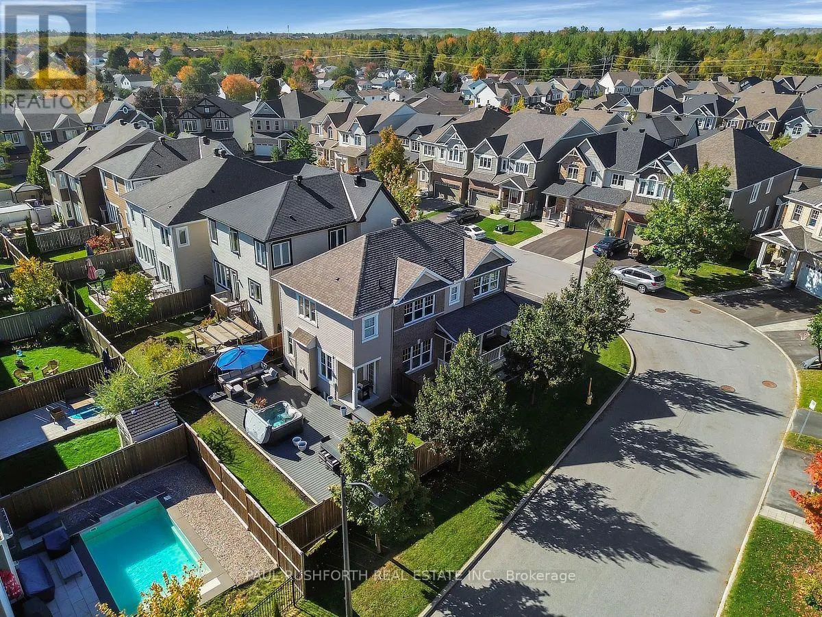 27 ESCALLONIA COURT