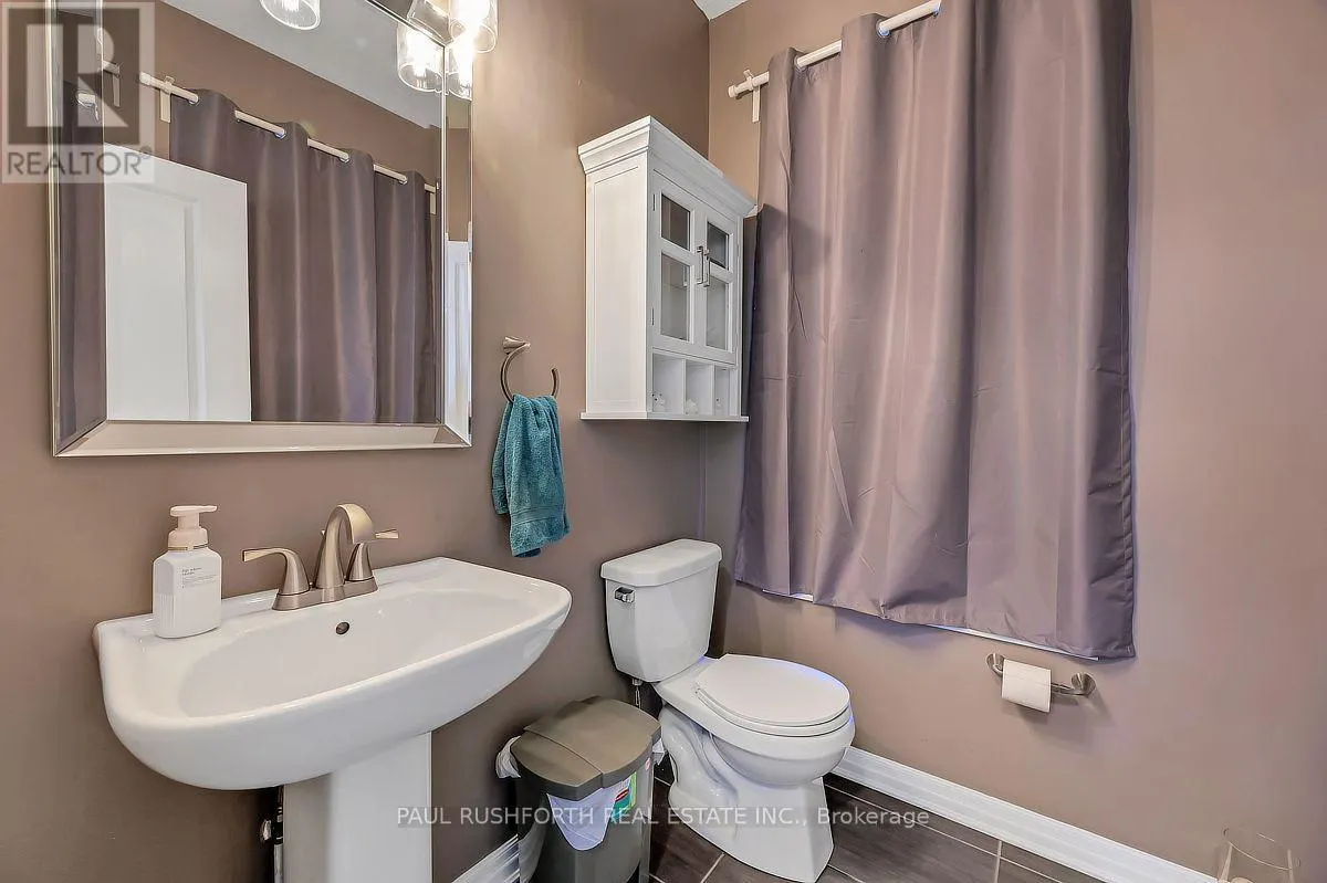 27 ESCALLONIA COURT