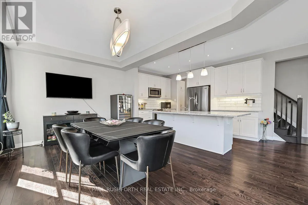 27 ESCALLONIA COURT