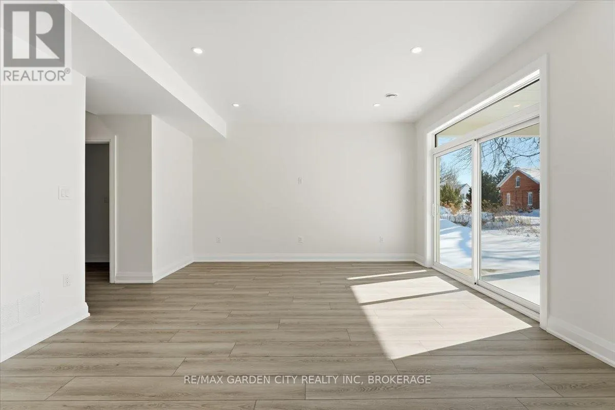 3693 ELM STREET