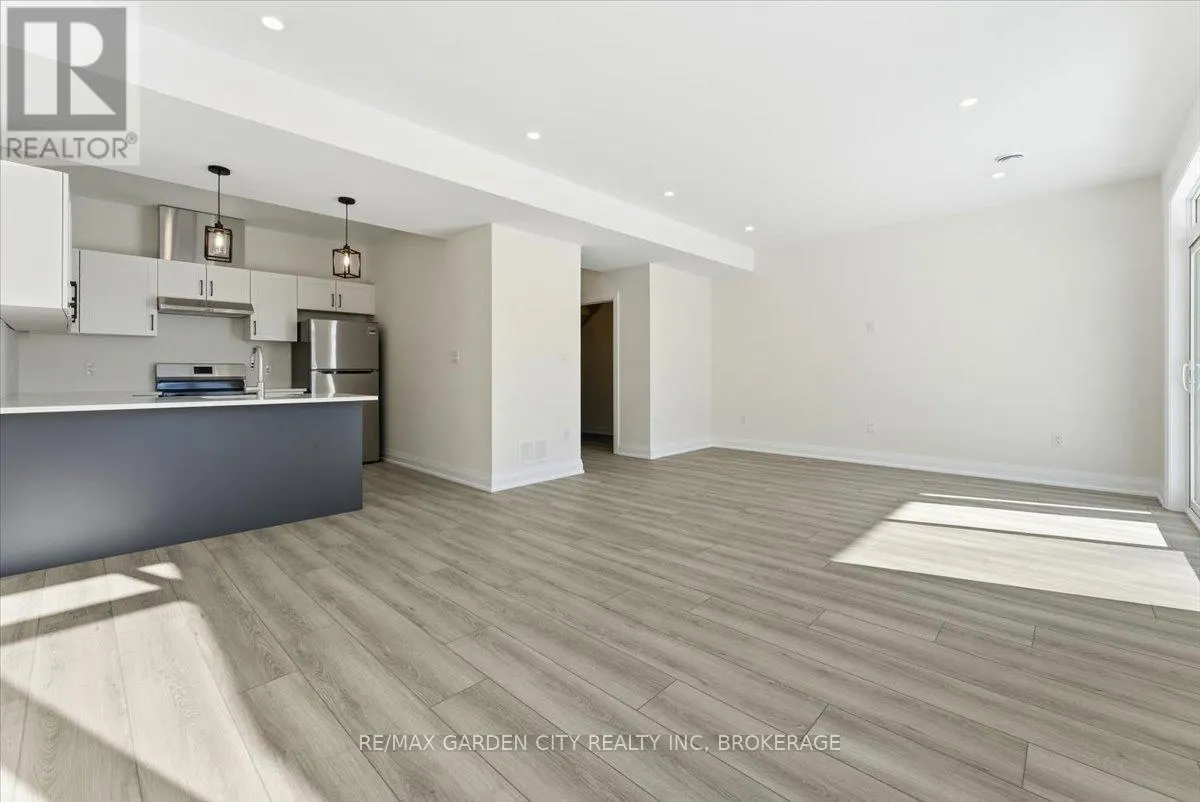 3693 ELM STREET