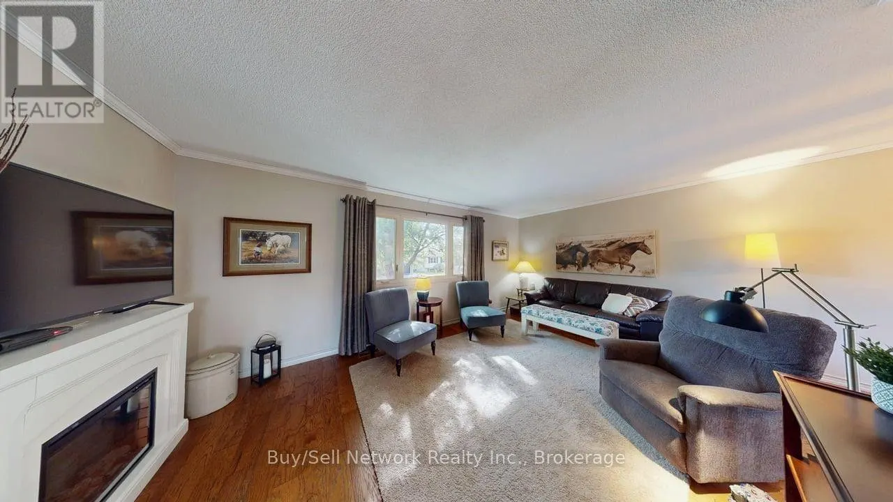 2255 DENURE DRIVE
