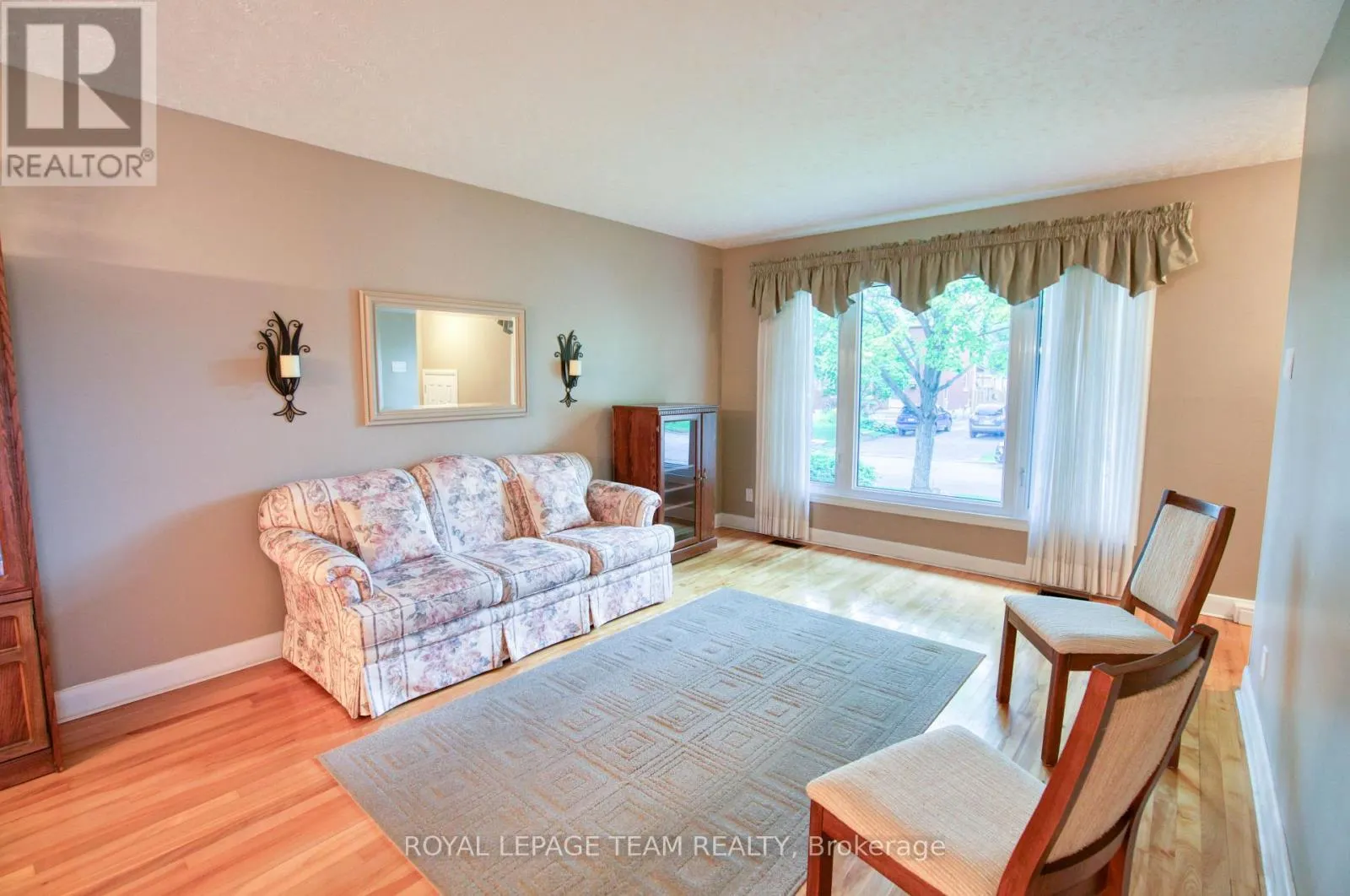 1072 ALDEA AVENUE