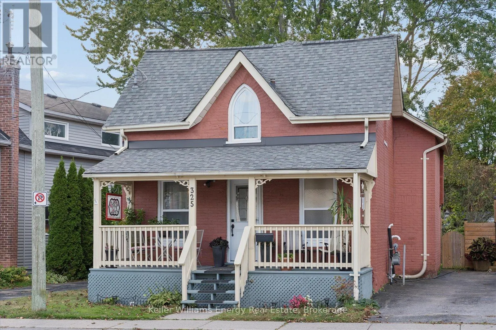 325 BALL STREET