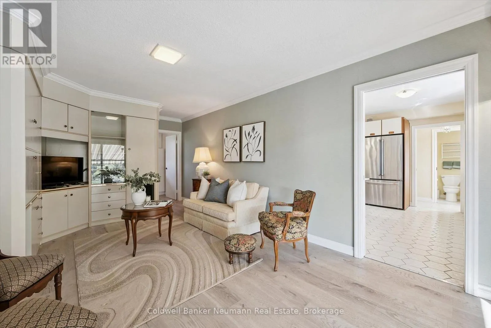 26 MAPLEWOOD DRIVE
