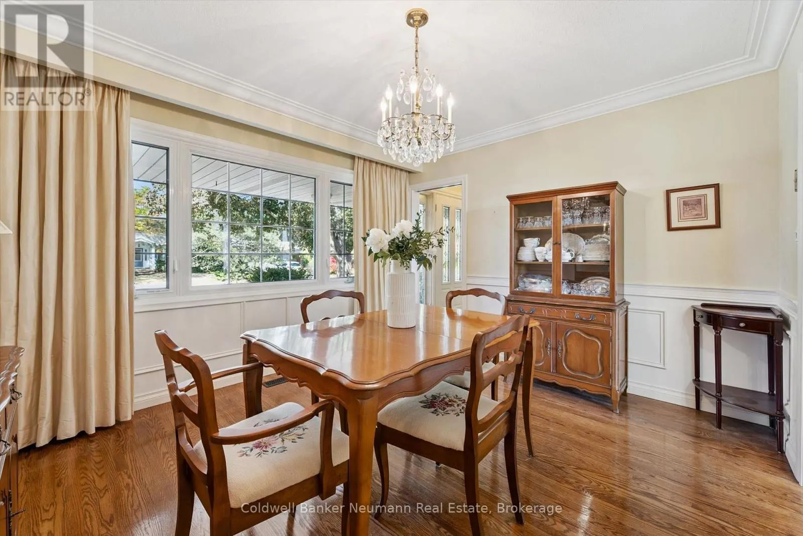 26 MAPLEWOOD DRIVE