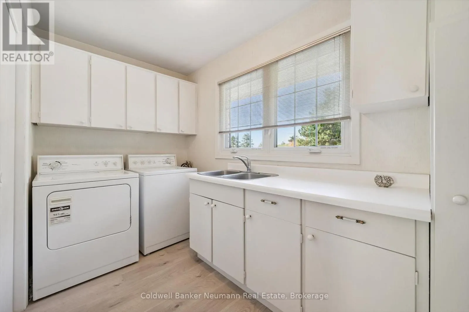 26 MAPLEWOOD DRIVE