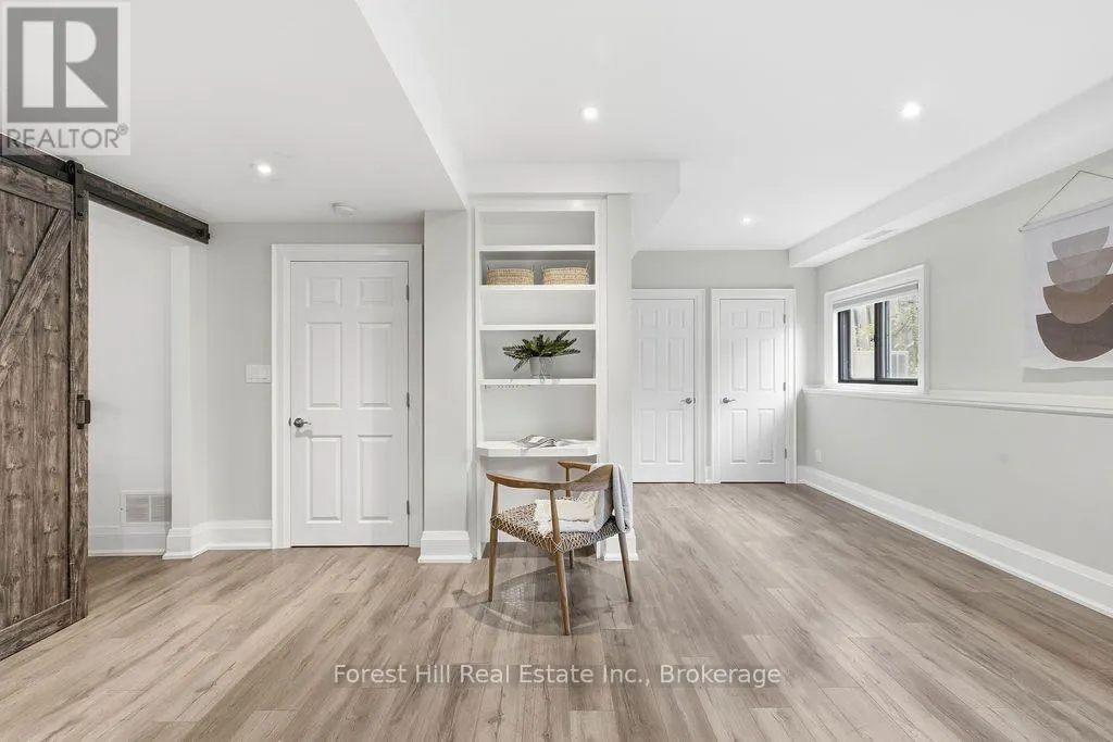 21 SABRINA PARK DRIVE