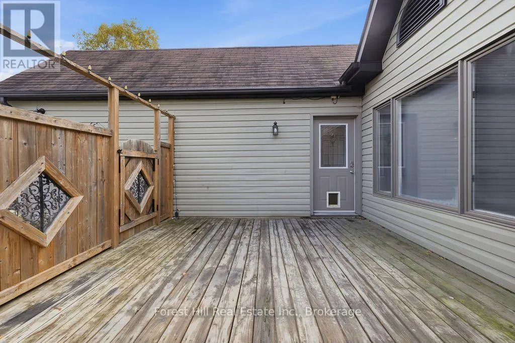 21 SABRINA PARK DRIVE